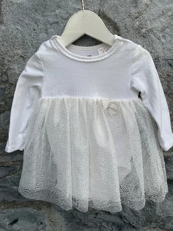 White vest with skirt  2-4m (62cm)