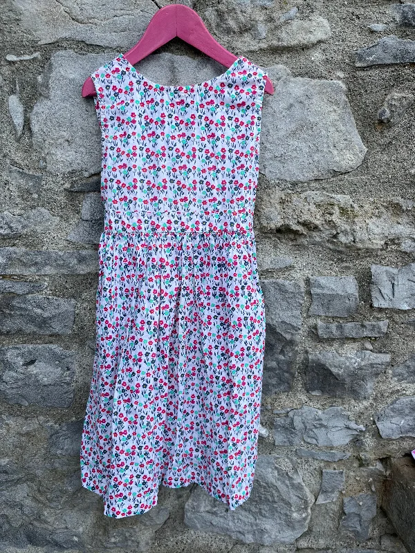 Floral dress  9-10y (134-140cm)